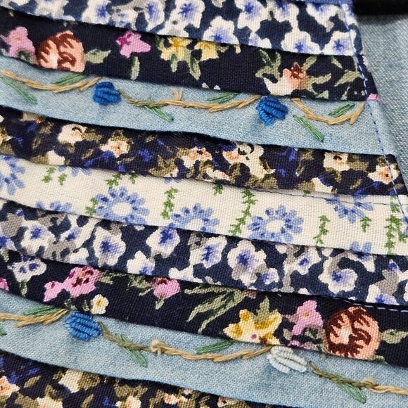 Vintage Boho Cottagecore Large Floral Patchwork Stripes Vest Embroidered Blue - Picture 7 of 9